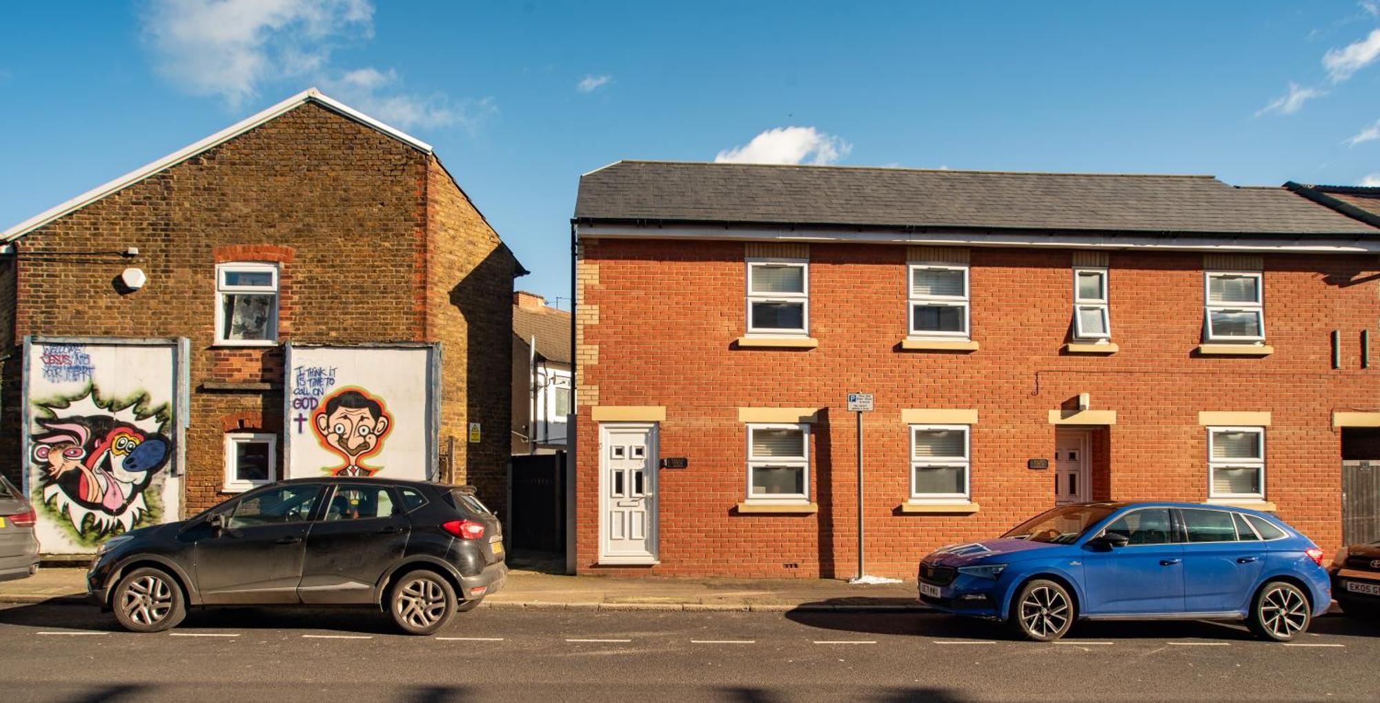 Watford Central Serviced Apartments מראה חיצוני תמונה