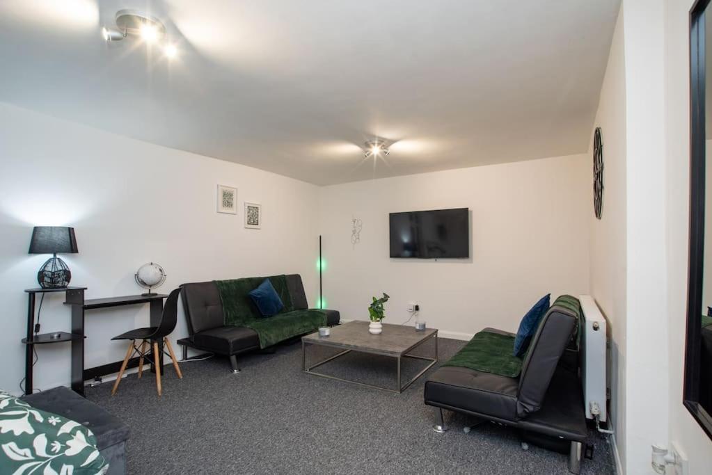 Watford Central Serviced Apartments מראה חיצוני תמונה